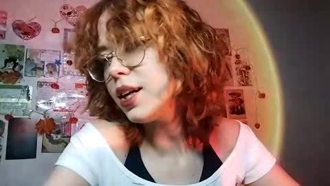 Milena online show from 11-12-25, 01:11