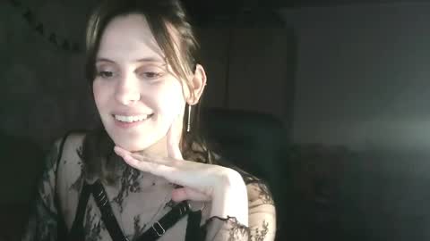 shy_miracle online show from 05-22-26, 06:02