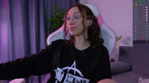  HI i am Marcy online show from 12-19-25, 05:31