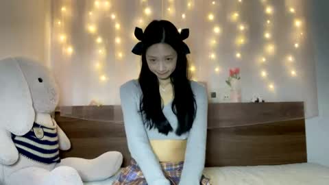 Snapshot of shy_pink_doll chatting on 05-22-26, 03:39 shy_pink_doll online show from 05-22-26, 03:39