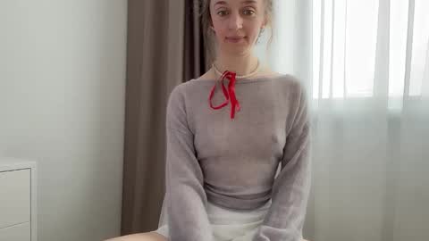 shy_schoolgirl_ online show from 03-03-26, 02:12