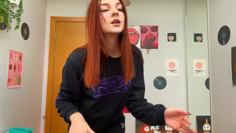 Bella online show from 12-04-24, 10:57