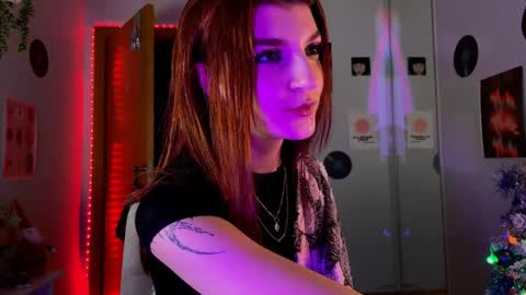 Bella online show from 12-23-24, 06:33