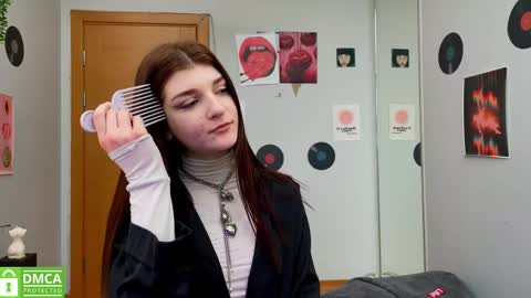 Bella online show from 02-11-25, 07:44