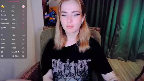 Effie online show from 11-15-25, 08:55