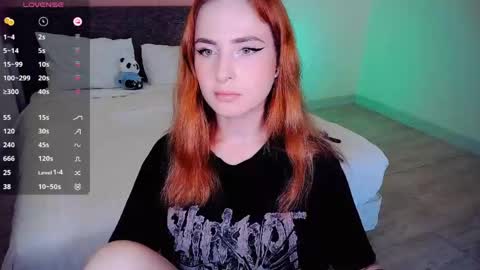 Effie online show from 04-14-26, 06:19