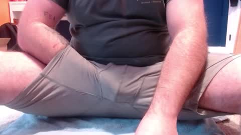 Snapshot of shyguy0212 chatting on 02-08-26, 06:33 shyguy0212 online show from 02-08-26, 06:33