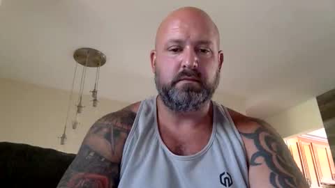 shyguy887 online show from 09-26-25, 06:23