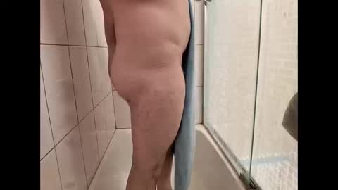 Snapshot of shyguy_passion chatting on 03-05-25, 08:21 at ya who online show from 03-05-25, 08:21