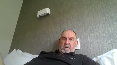 Snapshot of shyguytm chatting on 12-03-24, 05:53 shyguytm online show from 12-03-24, 05:53