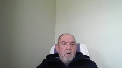 Snapshot of shyguytm chatting on 09-13-25, 09:47 shyguytm online show from 09-13-25, 09:47