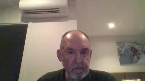 Snapshot of shyguytm chatting on 10-20-25, 06:03 shyguytm online show from 10-20-25, 06:03