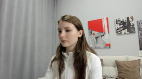 shyly_lisa online show from 05-30-26, 01:46