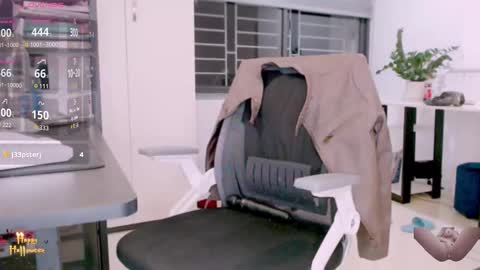 shyn_22 online show from 10-31-25, 04:08