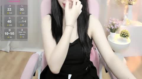 Snapshot of shynana23 chatting on 07-13-26, 01:08 nana online show from 07-13-26, 01:08