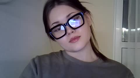 Snapshot of shynesssi chatting on 01-08-25, 06:09 shynesssi online show from 01-08-25, 06:09