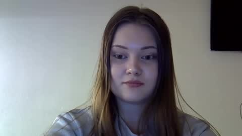 Snapshot of shynesssi chatting on 02-16-25, 08:00 shynesssi online show from 02-16-25, 08:00