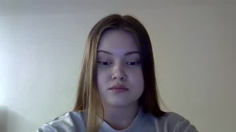 Snapshot of shynesssi chatting on 02-18-25, 12:15 shynesssi online show from 02-18-25, 12:15