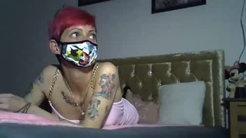 Snapshot of shyskinnynina chatting on 05-18-26, 07:41 Nina online show from 05-18-26, 07:41