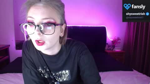 Snapshot of shysweetrish chatting on 09-25-25, 12:25 shysweetrish online show from 09-25-25, 12:25