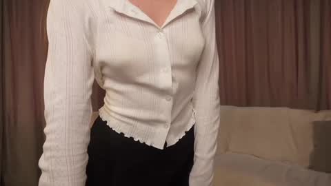 Tanya online show from 04-24-26, 01:02