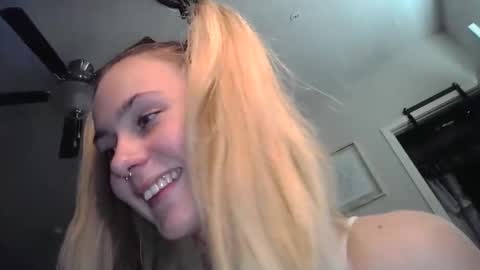 shypetitebaby online show from 02-26-26, 03:44