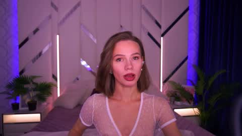 shyysiren online show from 12-04-25, 08:45