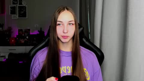 SIA online show from 09-23-25, 02:03