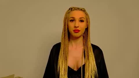 Anastasia online show from 12-22-25, 04:09