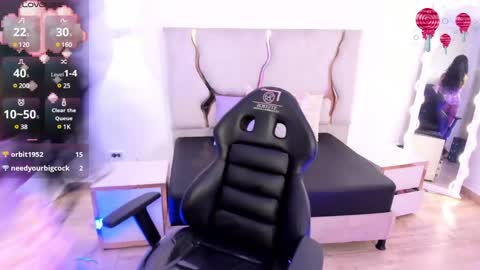 siam online show from 12-29-24, 03:11