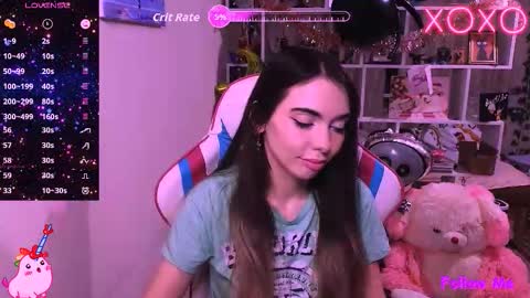 Snapshot of siashine chatting on 10-12-25, 04:39 siashine online show from 10-12-25, 04:39