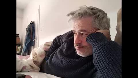 Snapshot of sibemolx chatting on 11-23-25, 01:33 sibemolx online show from 11-23-25, 01:33