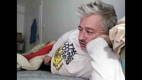 Snapshot of sibemolx chatting on 01-08-26, 08:49 sibemolx online show from 01-08-26, 08:49