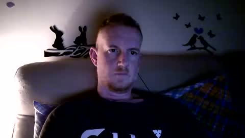 Snapshot of sibilus84 chatting on 10-22-25, 04:07 sibilus84 online show from 10-22-25, 04:07