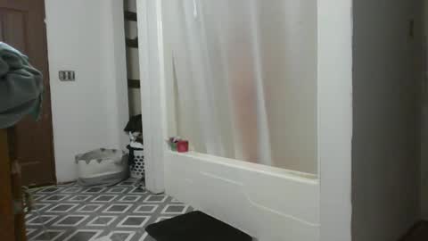 Mrs. St. Patrickk online show from 05-09-26, 11:48