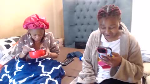 sieannabrown online show from 06-03-26, 10:29