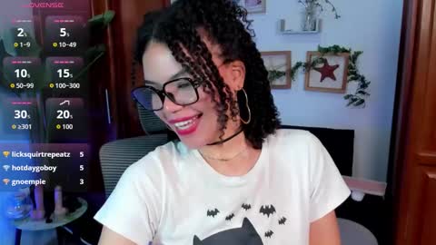 Vaiolet online show from 03-06-26, 02:02