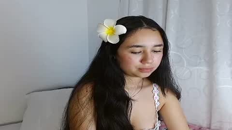 Snapshot of sienna_lorens chatting on 04-02-26, 03:37 Amber online show from 04-02-26, 03:37