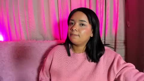 Snapshot of sienna_lux01 chatting on 06-21-26, 04:48 sienna_lux01 online show from 06-21-26, 04:48