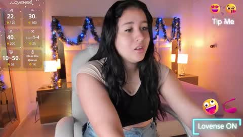 Sienna  online show from 11-18-25, 11:47