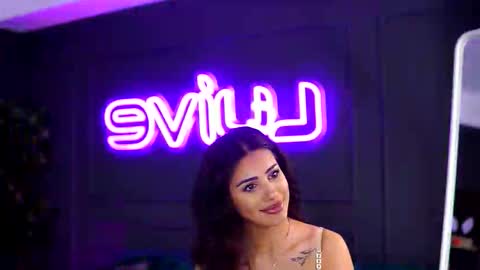 Sienna online show from 11-03-25, 11:00