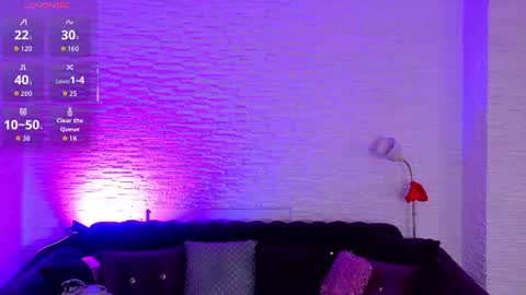 Snapshot of siennashinee chatting on 06-30-26, 07:15 siennashinee online show from 06-30-26, 07:15