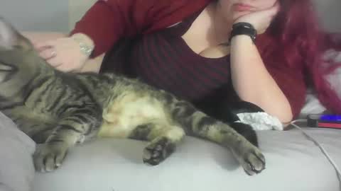 Lady Sif online show from 12-19-25, 02:07