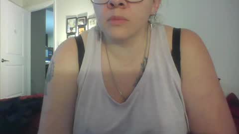 Snapshot of sifgoddess chatting on 07-14-26, 12:35 Lady Sif online show from 07-14-26, 12:35