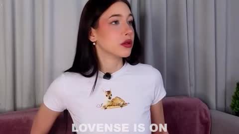 Eva  online show from 02-12-26, 11:05