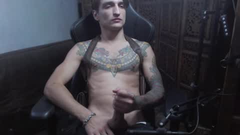 Snapshot of sigurdtheaesir chatting on 02-08-25, 10:18 Sigurd online show from 02-08-25, 10:18