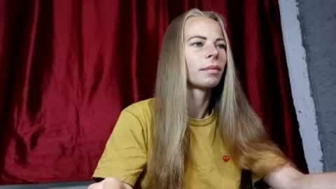 JULIANA online show from 07-27-26, 12:45