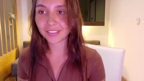 Snapshot of silicia_lu chatting on 11-07-25, 11:10 You fav Miss Si online show from 11-07-25, 11:10