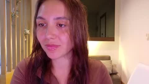 Snapshot of silicia_lu chatting on 11-08-25, 07:30 You fav Miss Si online show from 11-08-25, 07:30