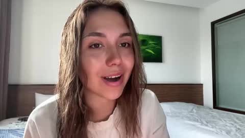 Snapshot of silicia_lu chatting on 02-05-26, 02:27 You fav Miss Si online show from 02-05-26, 02:27